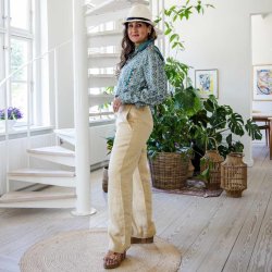 Berlin unisex shirt size S/M