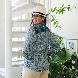 Berlin unisex shirt size S/M