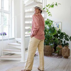 Berlin unisex shirt size S/M