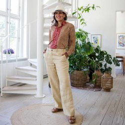 Berlin unisex shirt size S/M