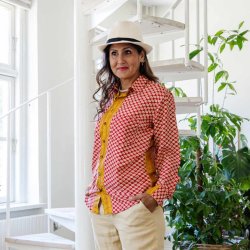 Berlin unisex shirt size S/M