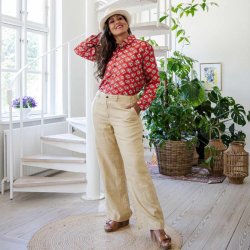 Berlin unisex shirt size S/M  