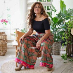 Green / tangerine / magenta Cleopatra palazzo Size L/XL 