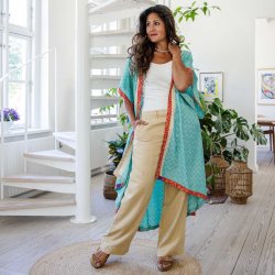 Aqua-green / beige / red Doyenne Kimono One Size