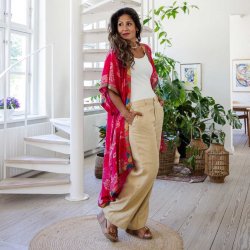 Cerise / taupe Doyenne Kimono One Size