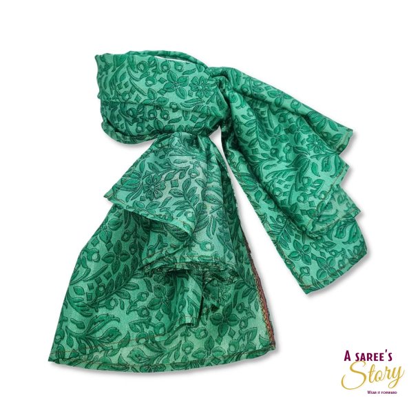 Green / dark green Geisha scarf 90x90cm 